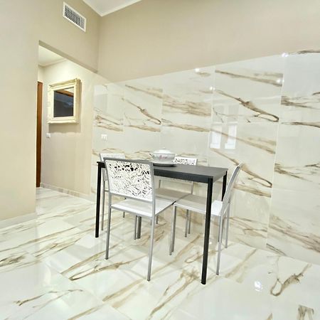 Moderno Apartment Linate San Donato Milano Esterno foto